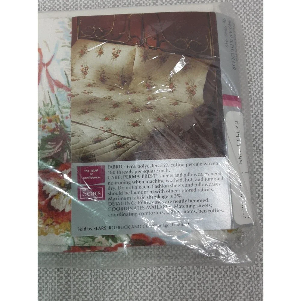 Sears Sherwood Garden Pillowcases Standard Size Perma Prest Poly Blend Floral